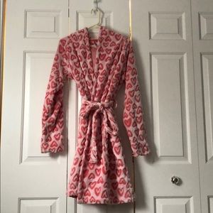 Vera Bradley hooded bath robe. NEVER WORN